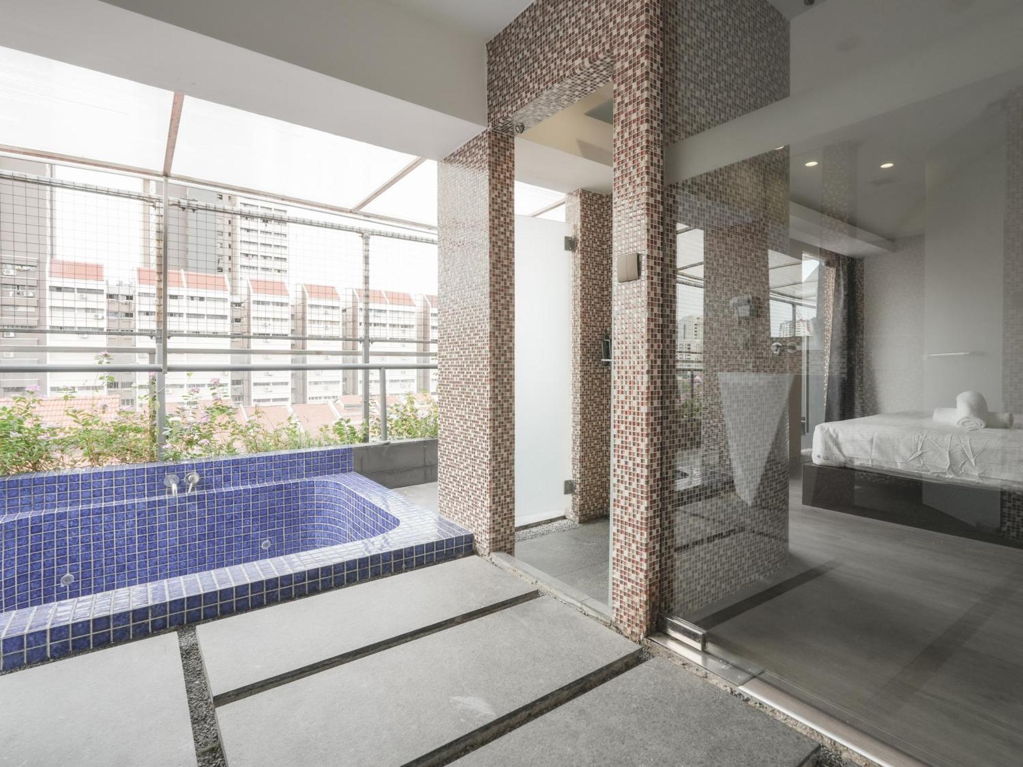 A Hotel Dickson Singapura Exterior foto