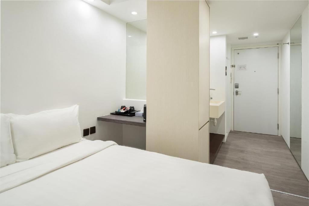 A Hotel Dickson Singapura Exterior foto